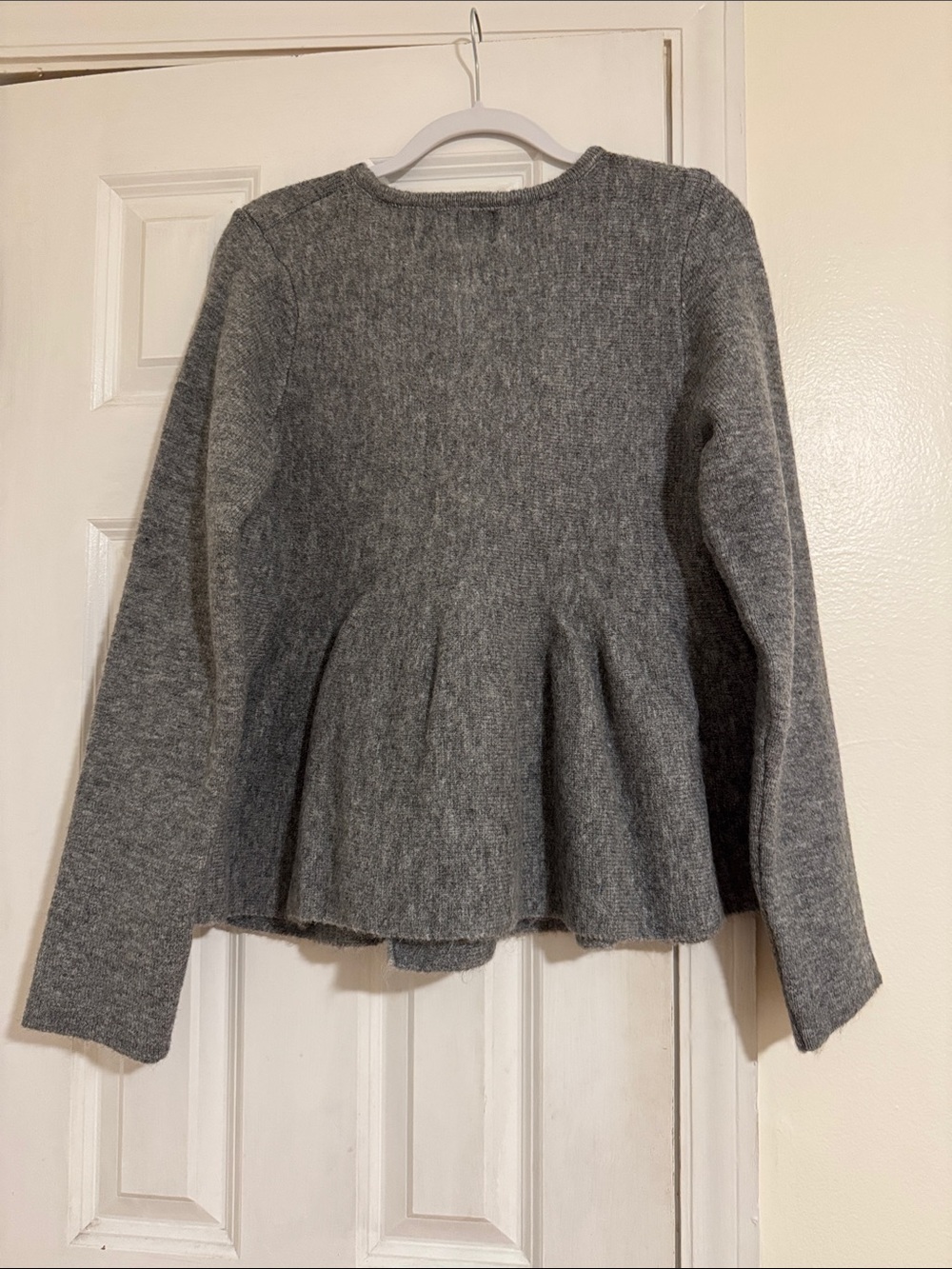 NWT Anthropologie Maeve Flower Button Peplum Cardigan Sweater Size M - Picture 8 of 12